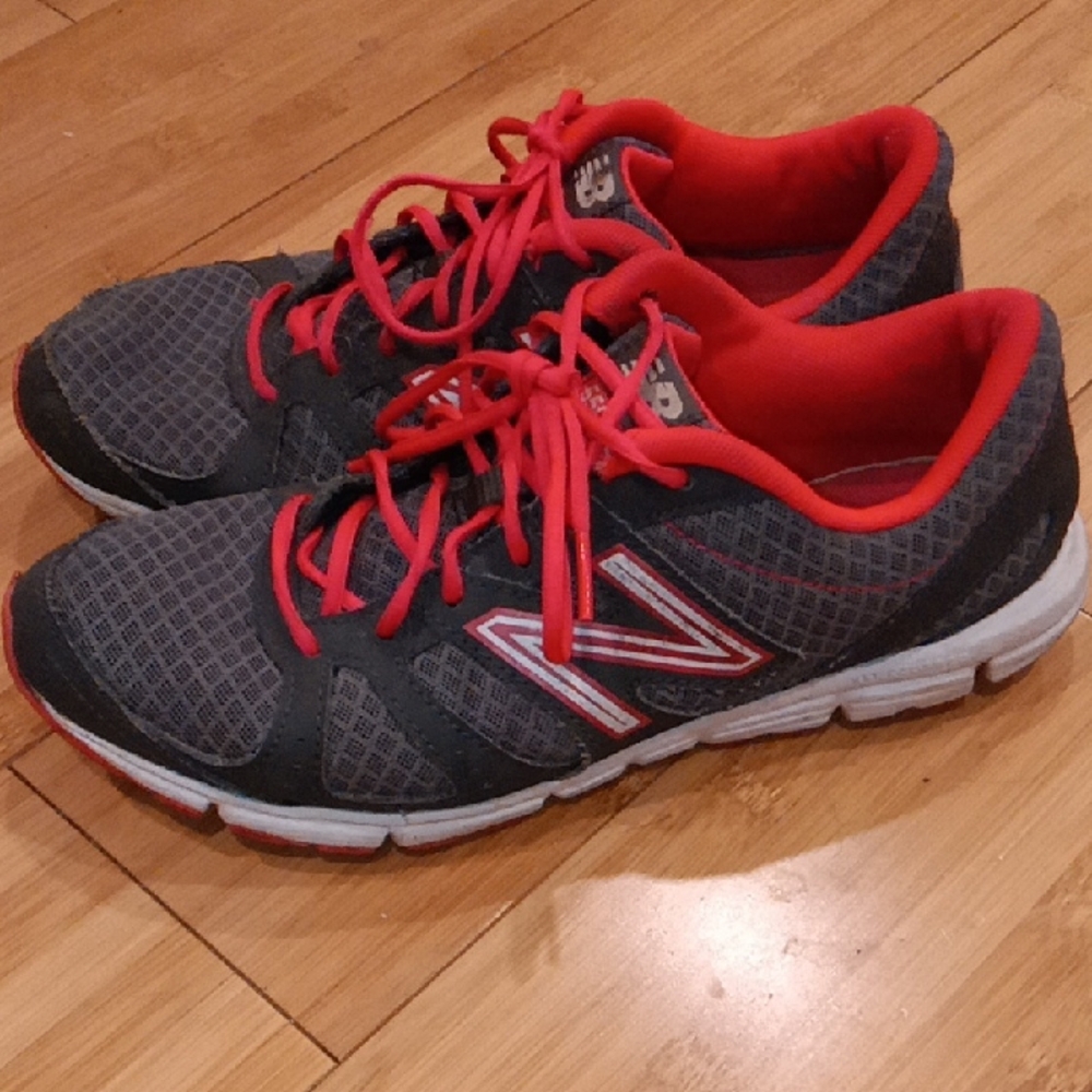 New Balance Charcoal and Coral Running Shoes